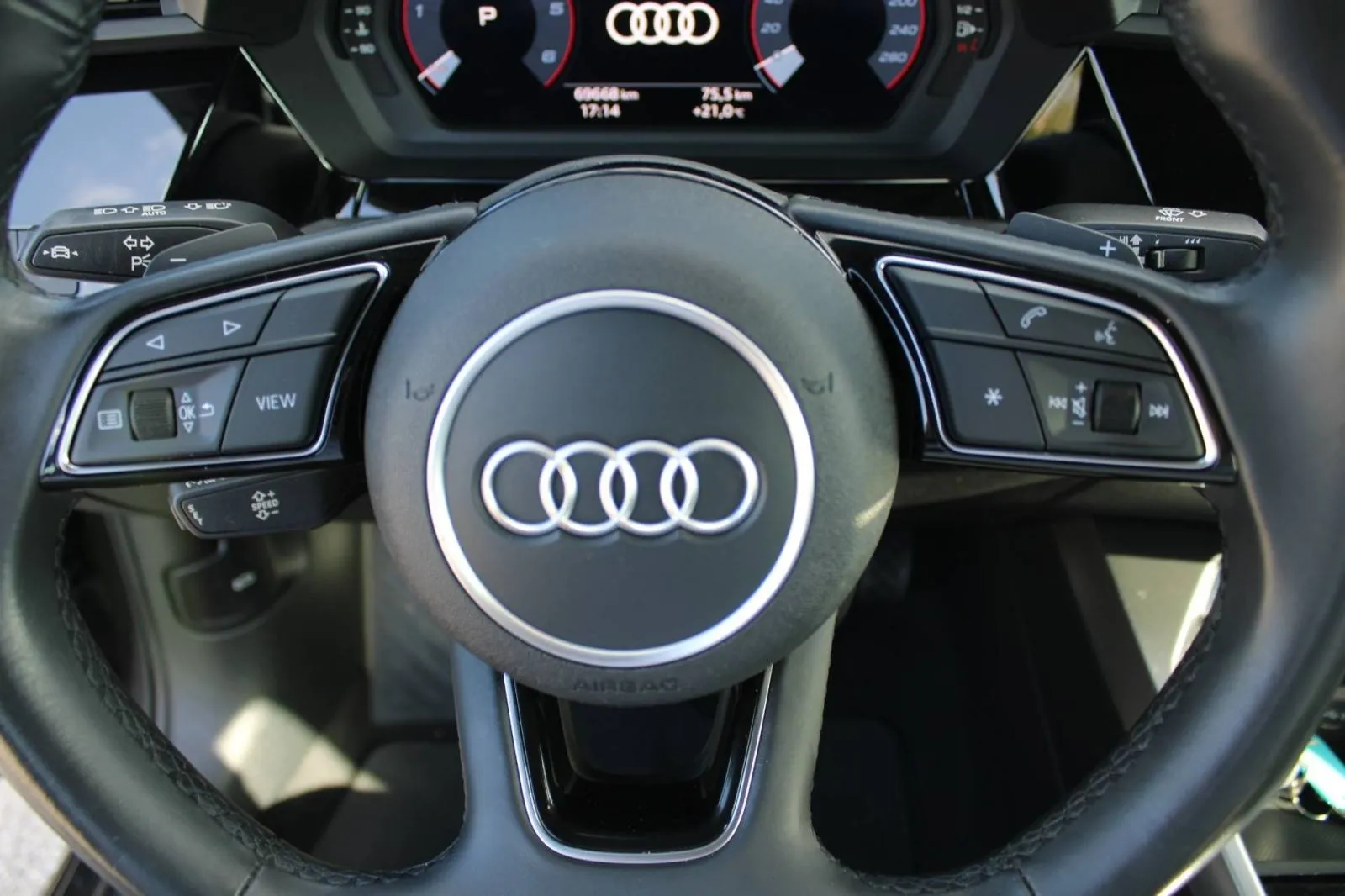 audi a3 limousine 30tdi s-tronic s-line *navigacija* - slika 16