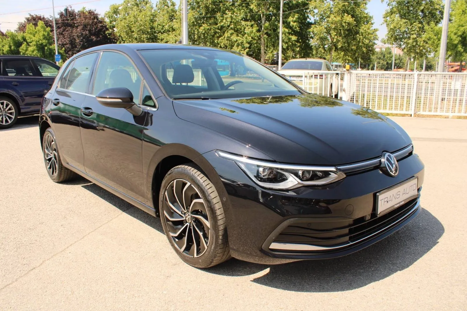 vw golf viii 1.4 e-hybrid dsg style *led, navigacija, kamera* - slika 3