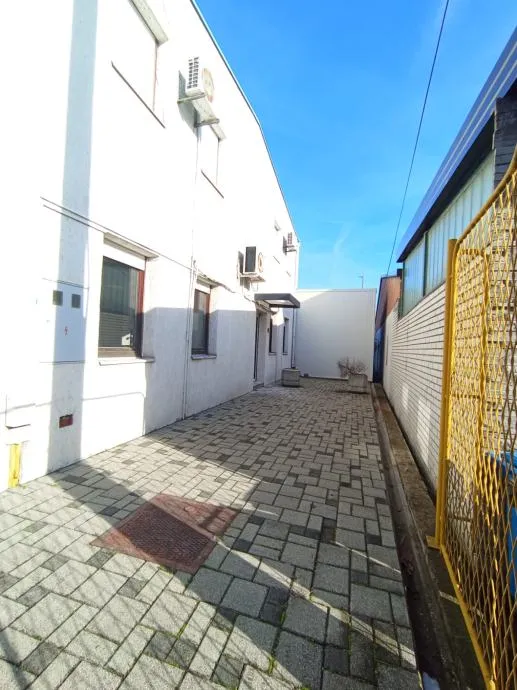 Poslovni prostor: Zagreb (Kruge), 64 m2 (iznajmljivanje)