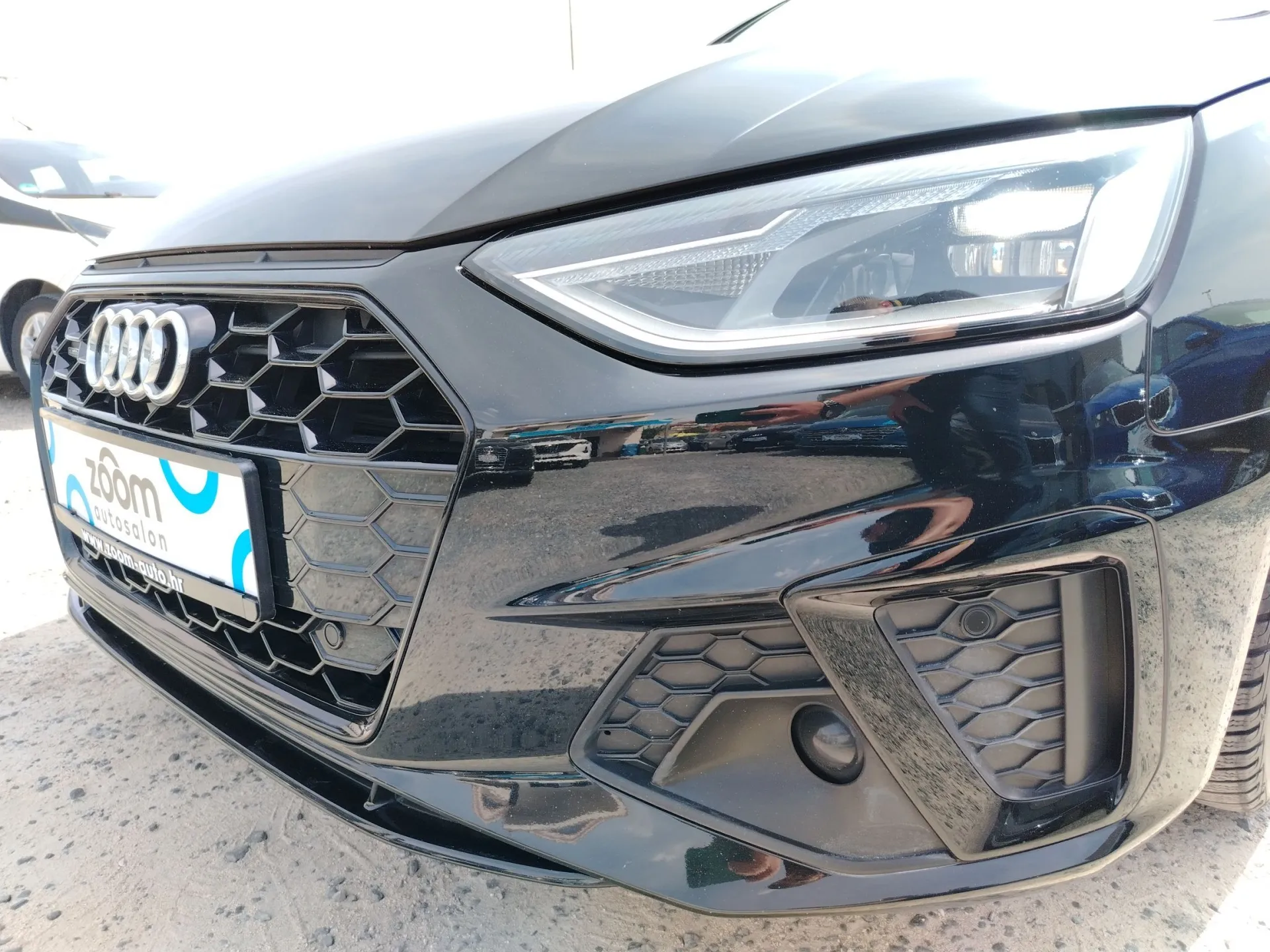 audi a4 40 tdi s tronic quattro s line - slika 5