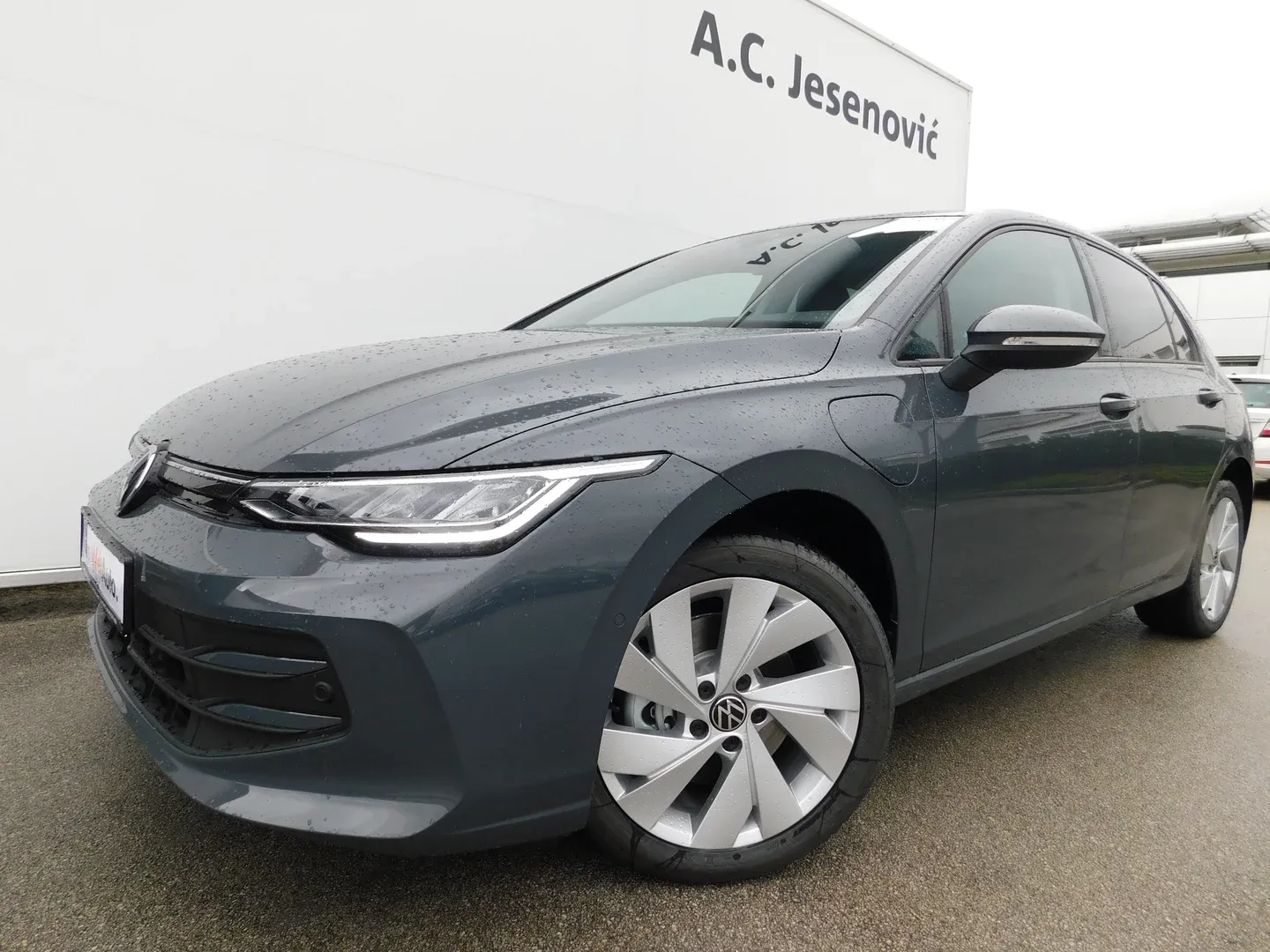 12826 volkswagen golf 1.5 tsi ehybrid dsg life plus - slika 6