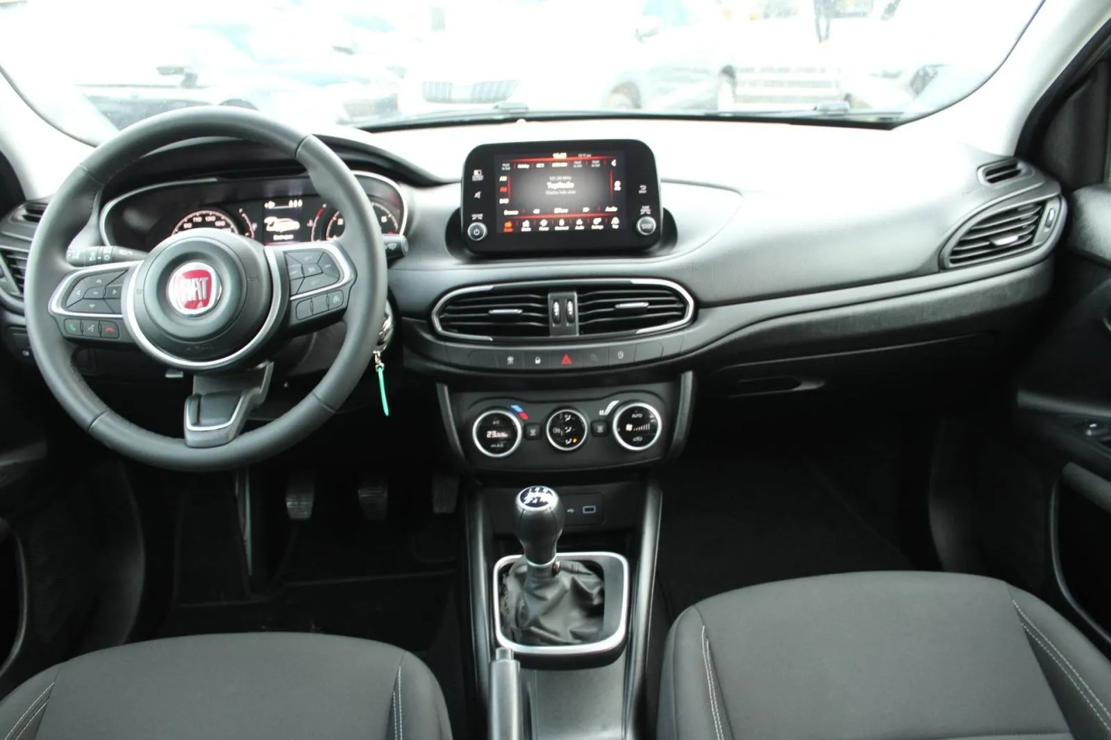 fiat tipo sw 1.0 t3 - slika 17