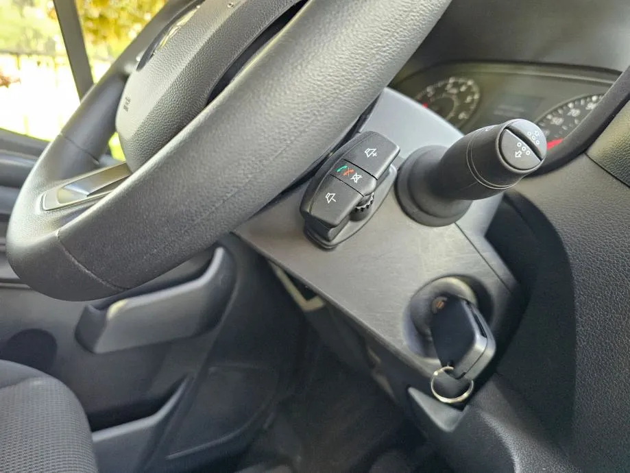 renault master l2h2, 2.3 dci, klima, navigacija, senzori, kamera - slika 14