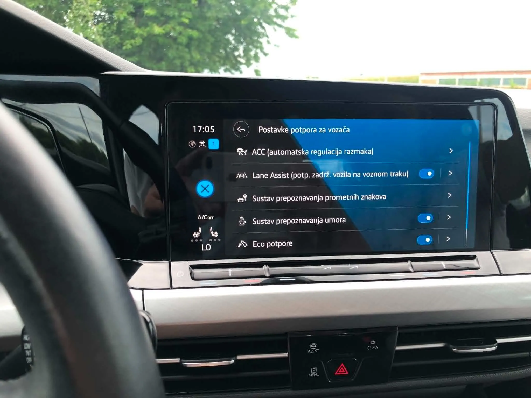 vw golf 8 2.0 tdi, 2020 god. - slika 22