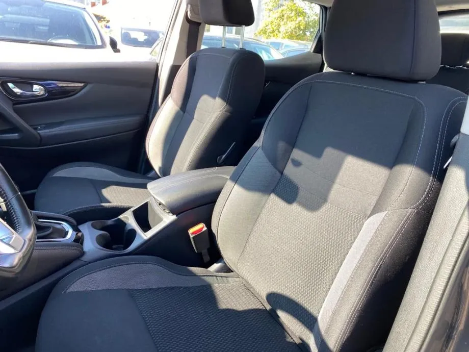 nissan qashqai 1,5 dci automatik, kamera , tempomat, 4 x garancija! - slika 12