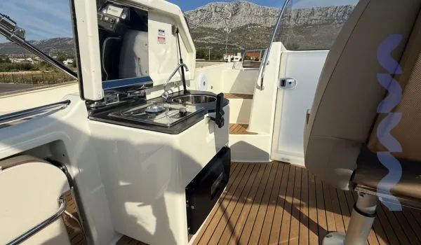 quicksilver activ 755 sundeck - u odličnom stanju, pažljivo održavan - slika 16