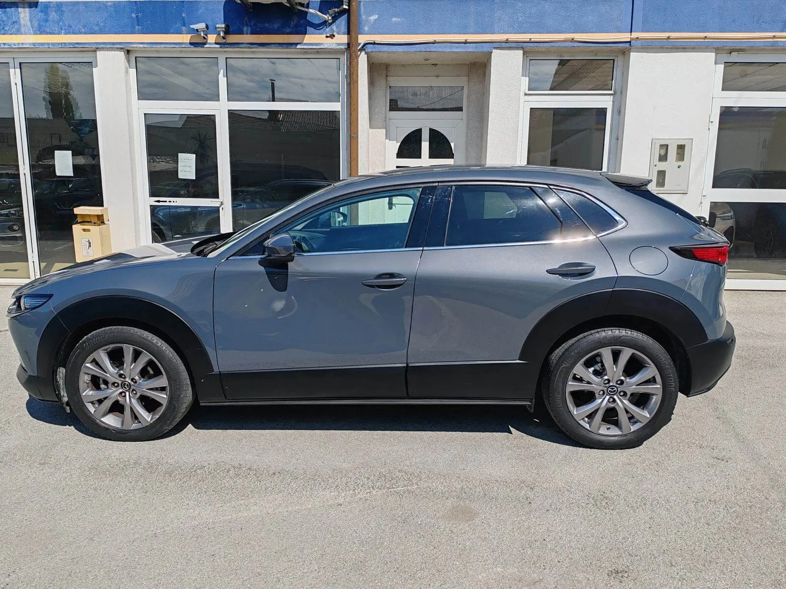 mazda cx-30 2.0 hybrid - slika 2