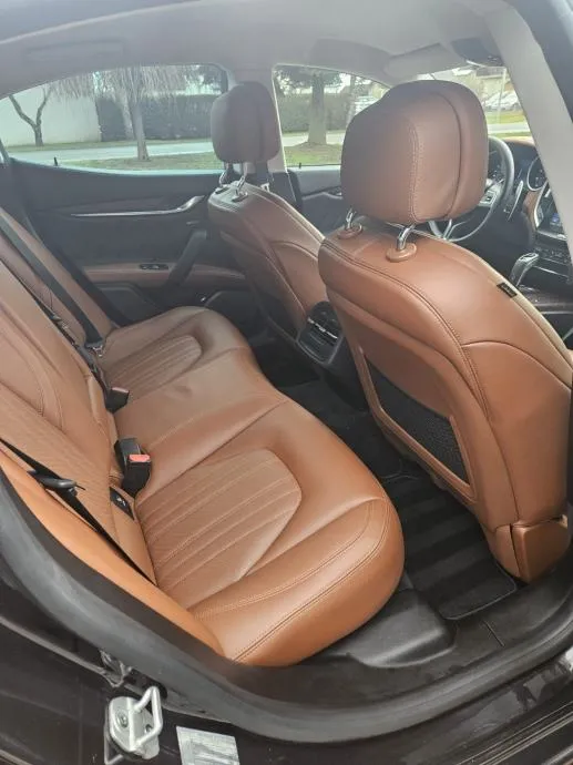maserati ghibli sq4 3.0 v6 gran lusso - slika 12