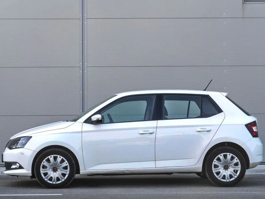 škoda fabia 1.4 tdi | registriran do 08/2026 - slika 3