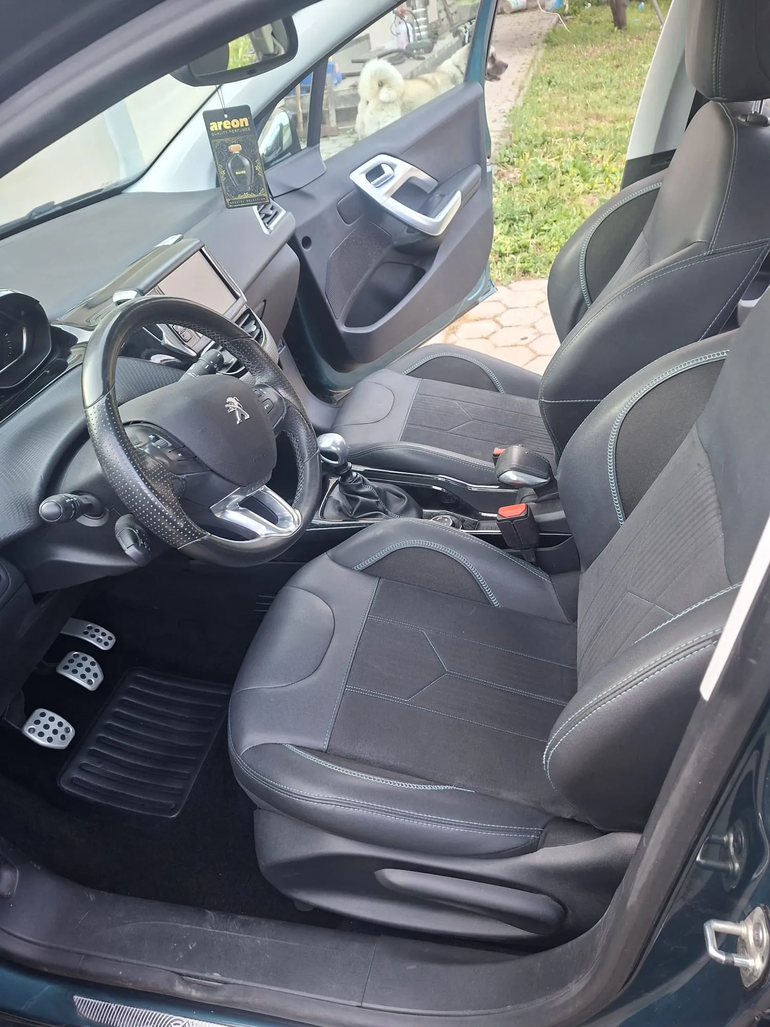 prodajem peugeot 2008 bluehdi - slika 17