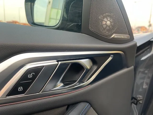 pametno bmw i4 m50 electric 544ks 4x4 ušteda+uzitak u vožnji - slika 6