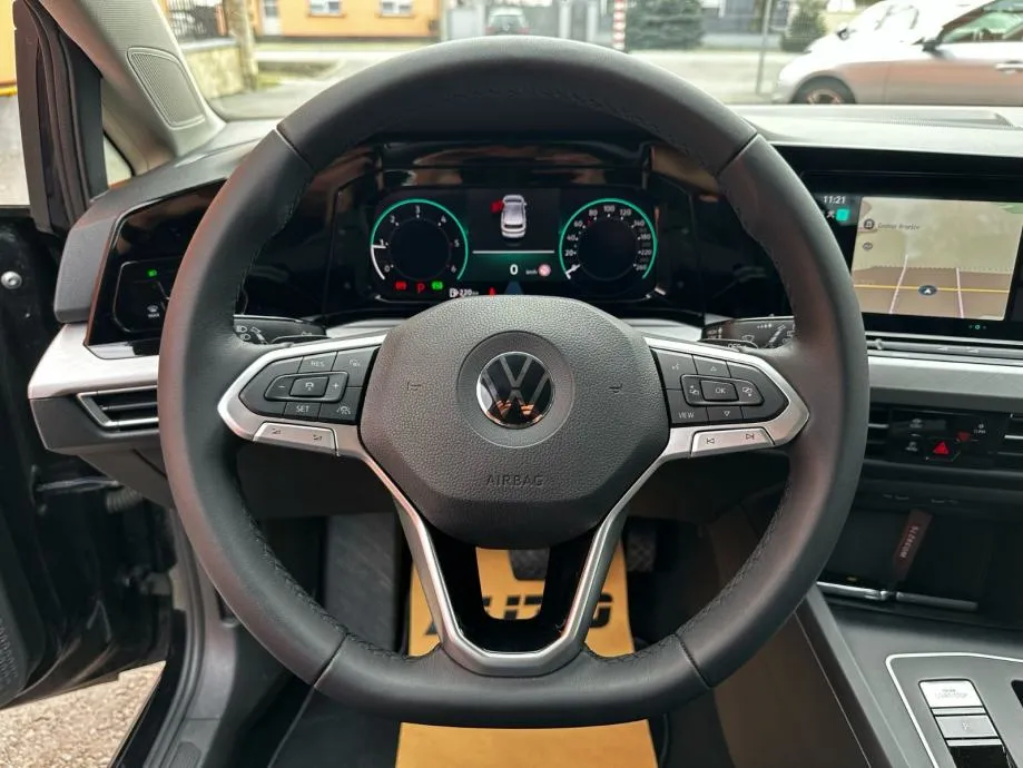 vw golf 8 2,0 tdi automatik •110 kw•ambi light•navi•automatik• - slika 8