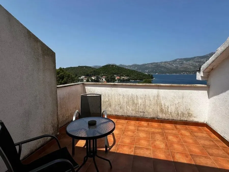 stan na prodaju - korčula - slika 10