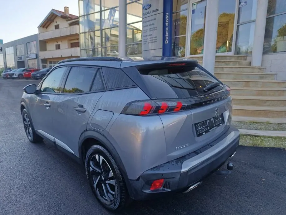 peugeot 2008 1,2 puretech - slika 3