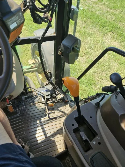 john deere 5820 - slika 5