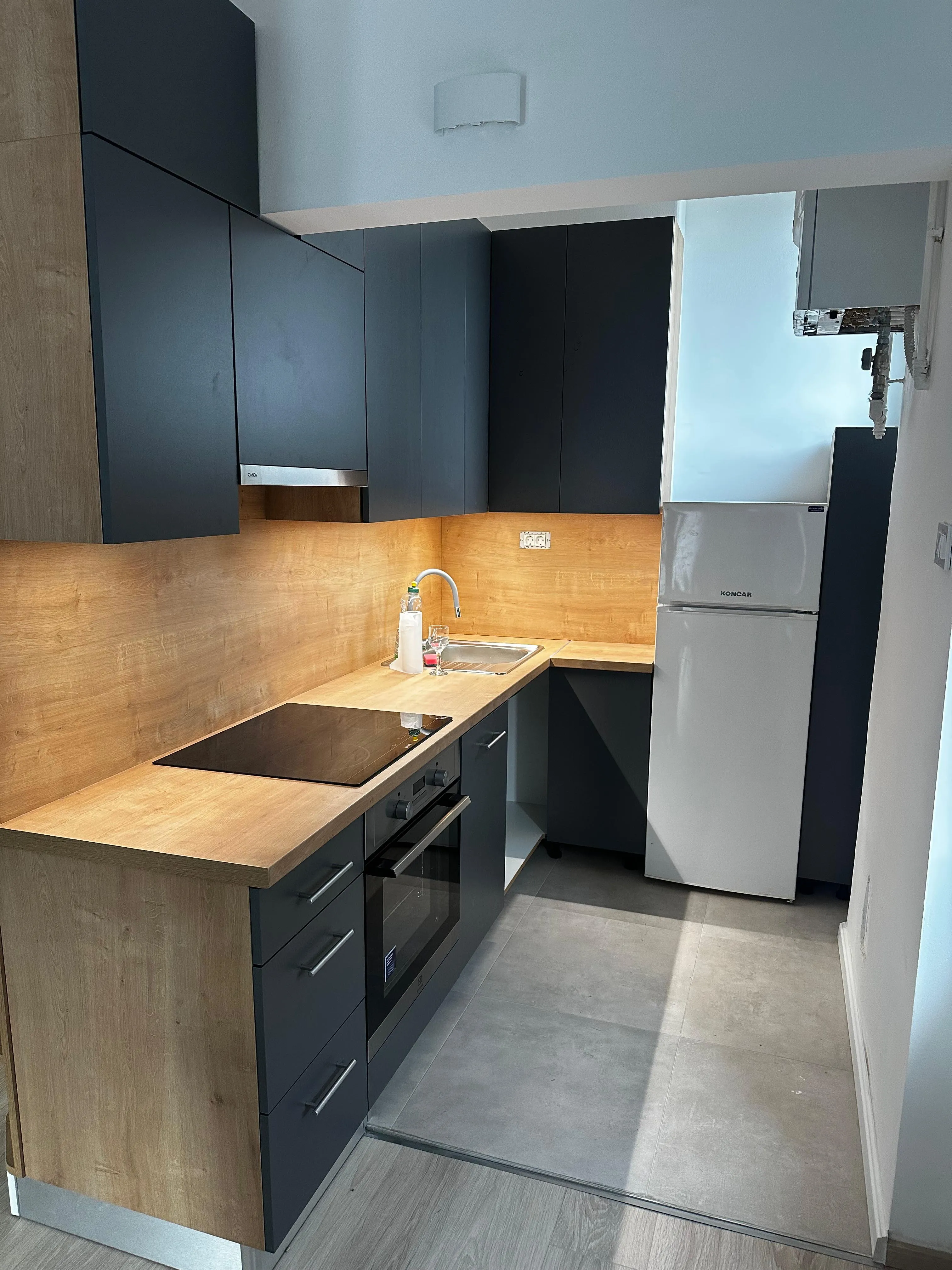 maksimir, novouređen stan 50,37 m2+garaža+dvorište - slika 4