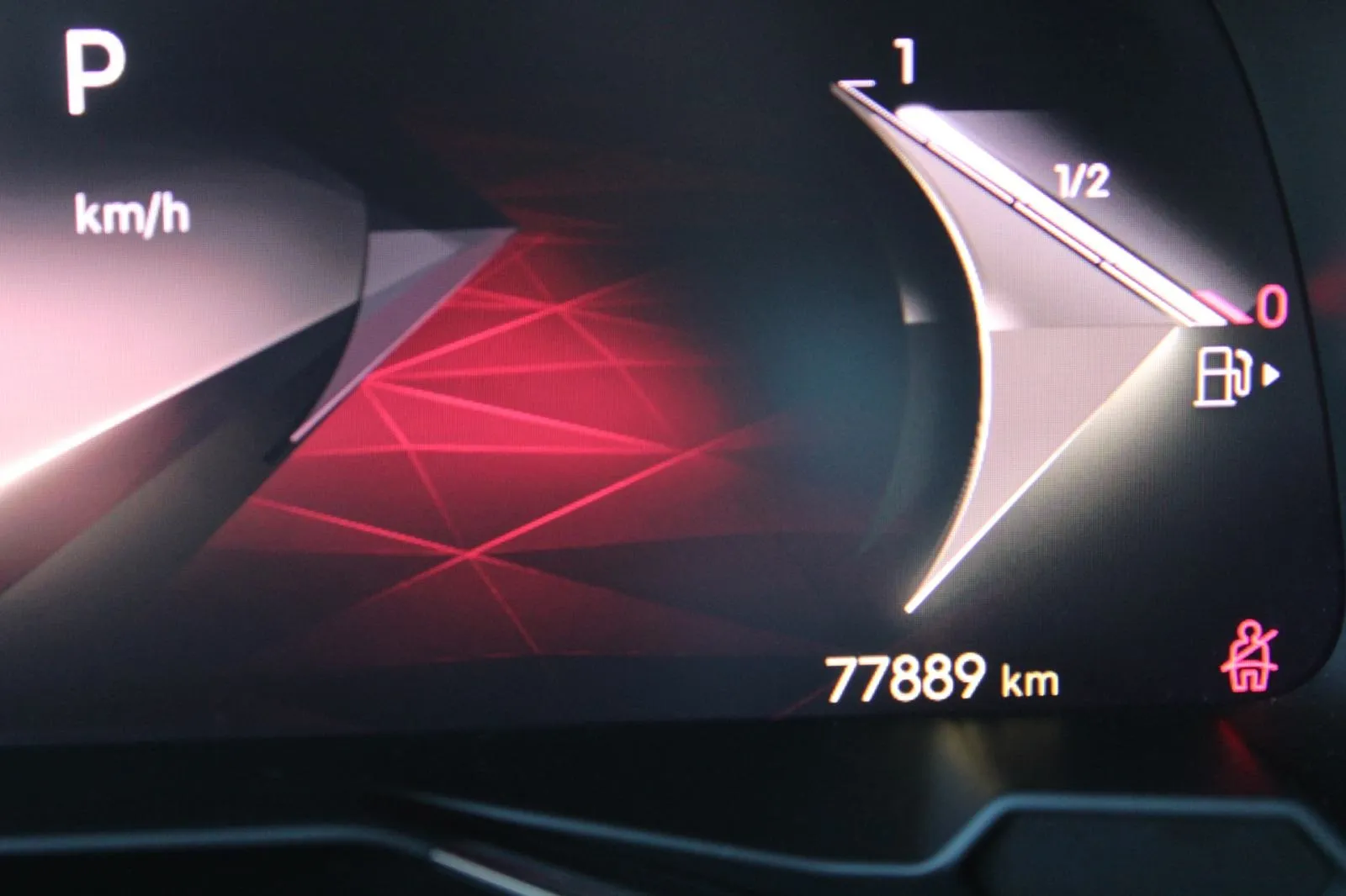 ds 7 bluehdi automatik performance line - slika 19