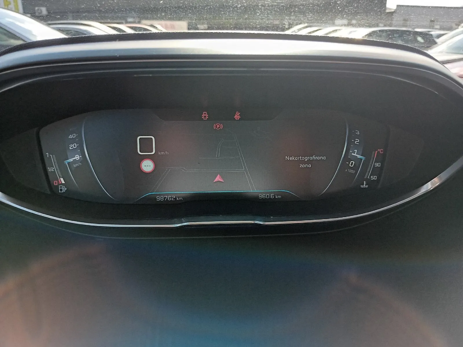 peugeot 5008 1,5 bluehdi ,do 2 godine jamstva,u sustavu pdv-a. - slika 11