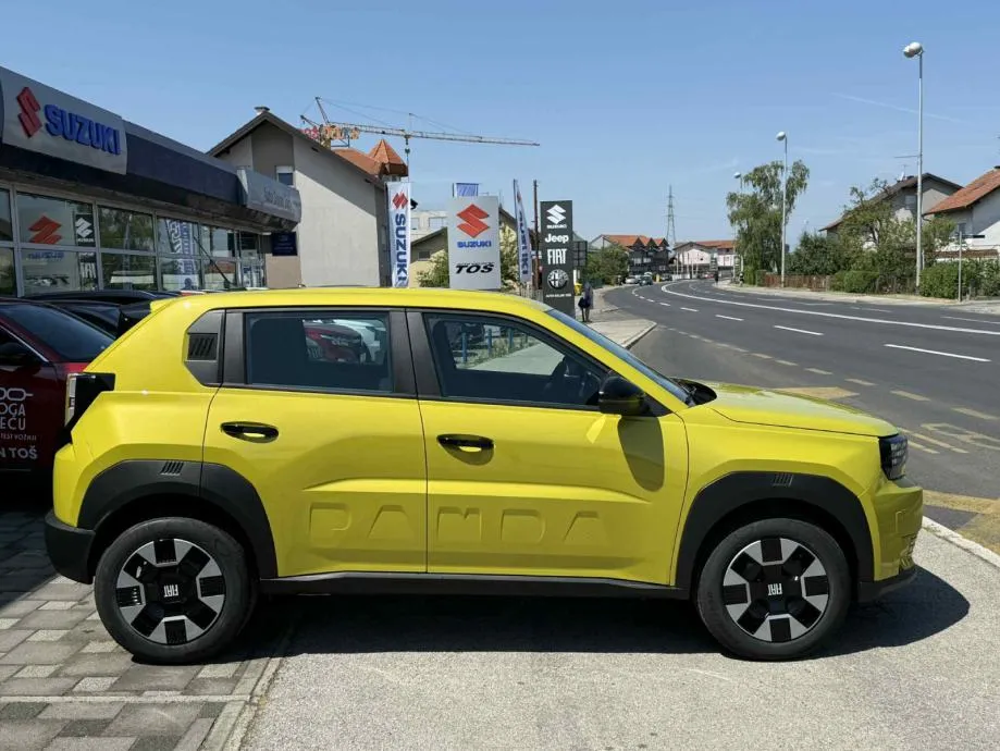 fiat grande panda 1,2 110 e-hybrid at – icon - dostupno odmah!!! - slika 7