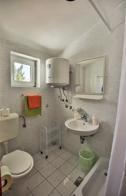 stan: novi vinodolski, 30,47 m2 jednoiposobni apartman, 100 m od mora - slika 10