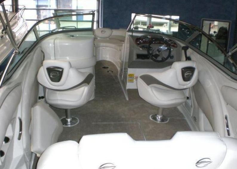 crownline 265 bowrider - slika 5