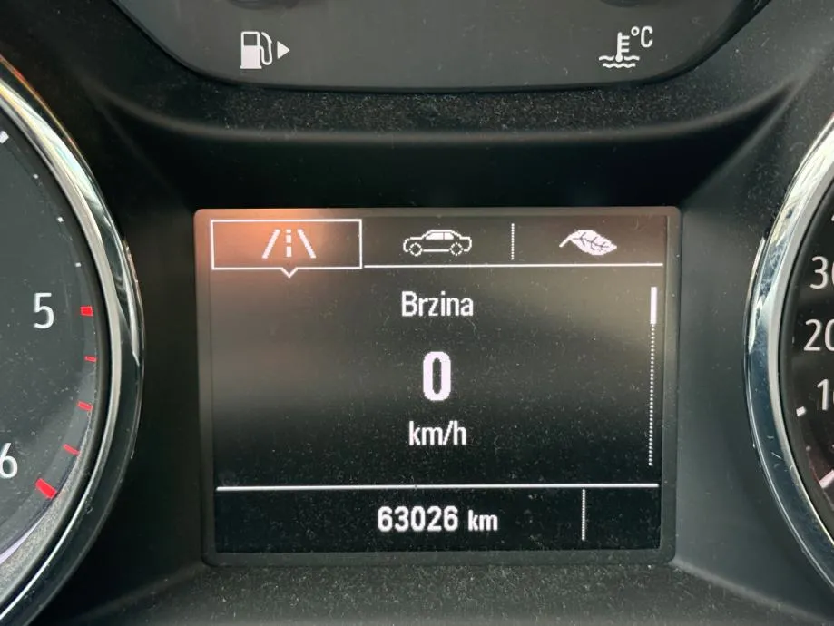 opel astra karavan 1.6 cdti st enjoy 81kw - slika 11