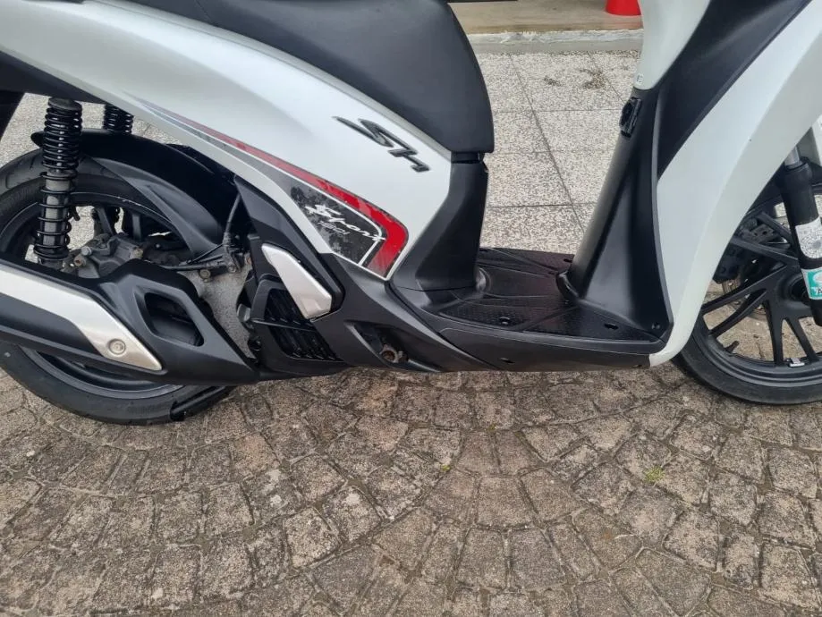 honda sh 150i abs, a2 kategorija, s garancijom, 2017 god. - slika 12