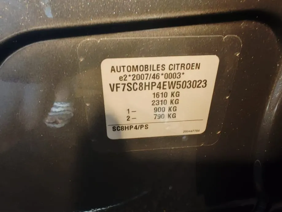 citroën c3 1,4 hdi ** automatik ** 73000 km ** 2014 kartice - slika 19