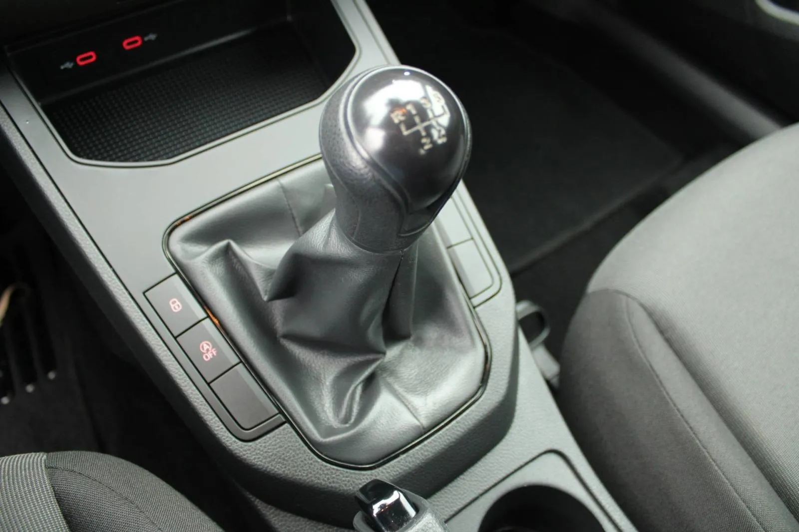 seat arona 1.0 tsi - slika 16