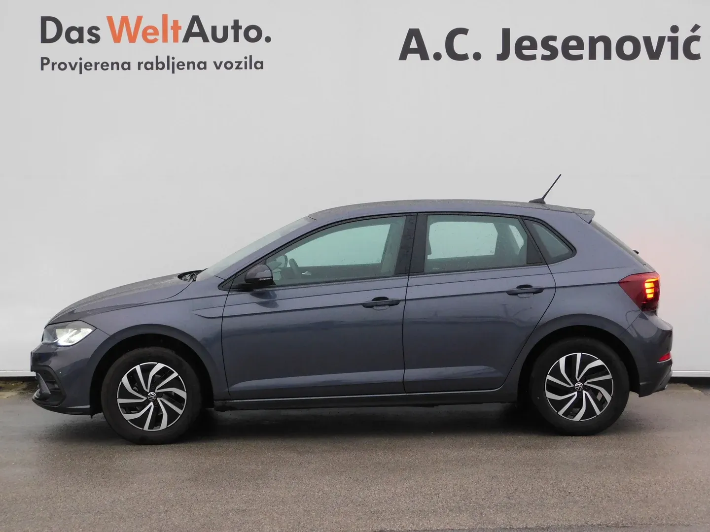 10494 volkswagen polo 1.0 tsi life - slika 6
