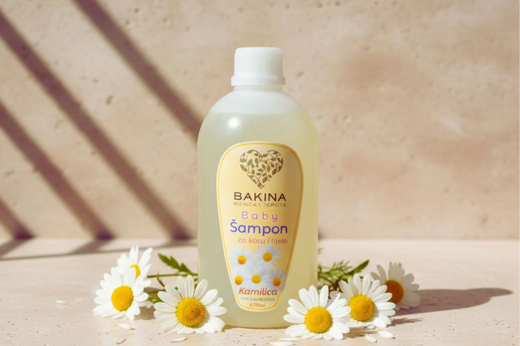 baby šampon za kosu i tijelo - slika 2