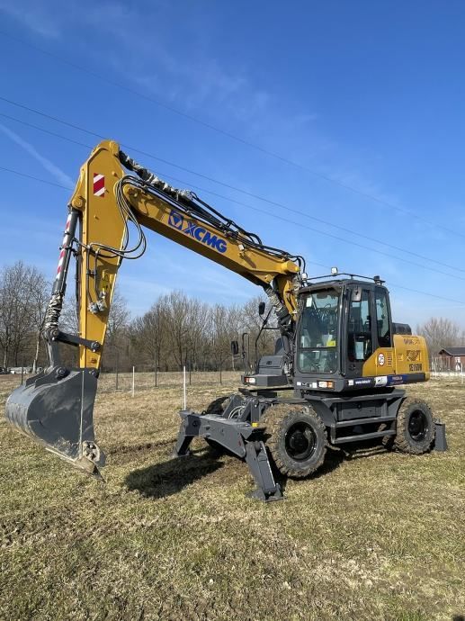 NOVI BAGER NA KOTAČIMA XCMG 16 t