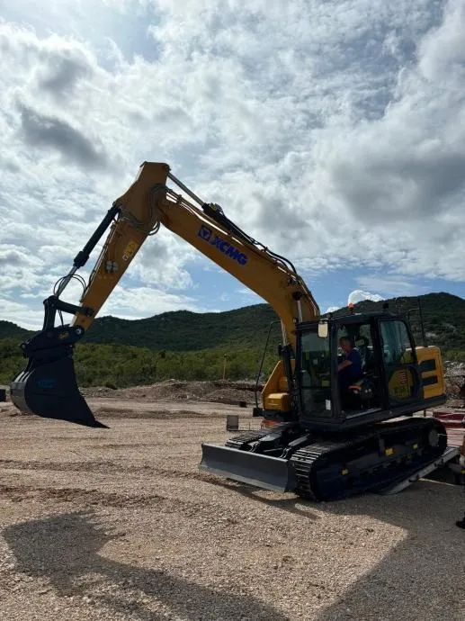 akcija !!! - novi bager gusjeničar xcmg 15 t - slika 3