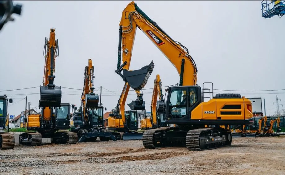 novi bager gusjeničar xcmg 32 t - slika 2