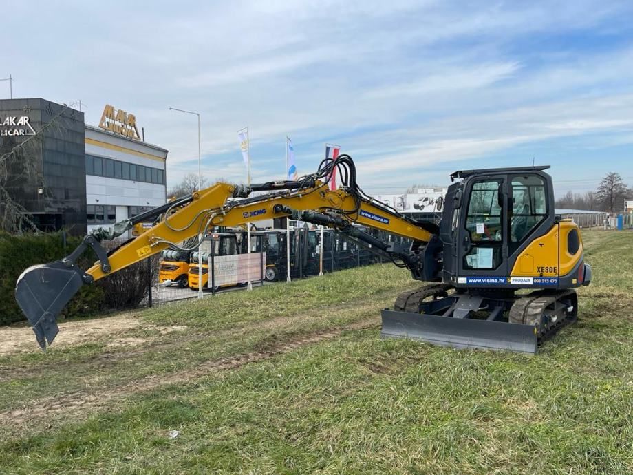 NOVI BAGER GUSJENIČAR XCMG 8 t (MONO ILI DUO KRAN)