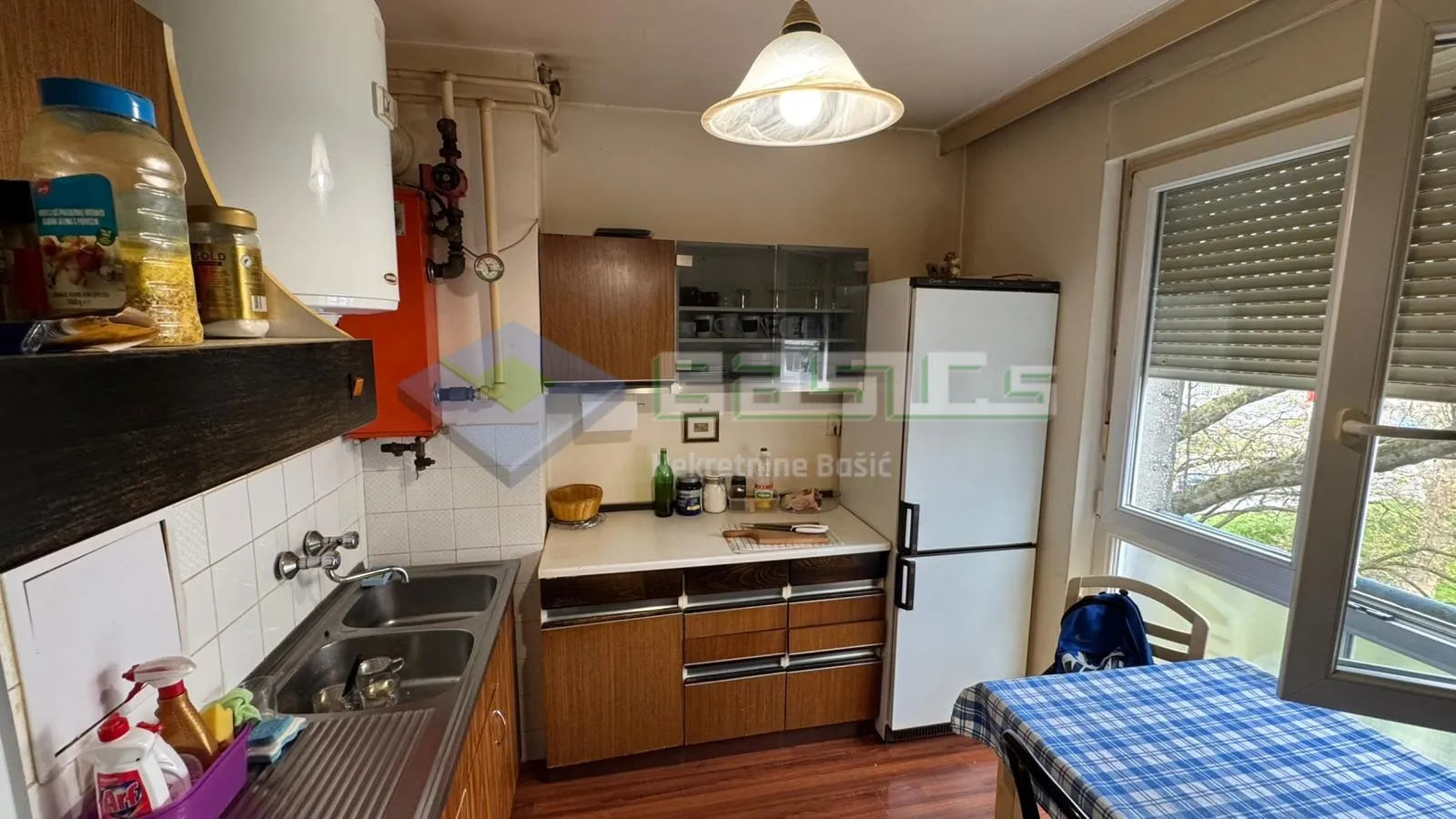 donje svetice-dvosoban stan 51 m², 2. kat - slika 11
