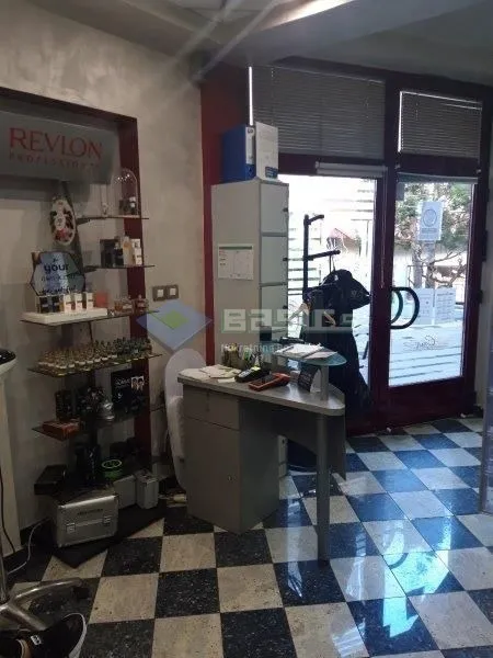 avenija dubrava-dvorišni lokal, opremljen za frizerski salon, 30 m2 - slika 4