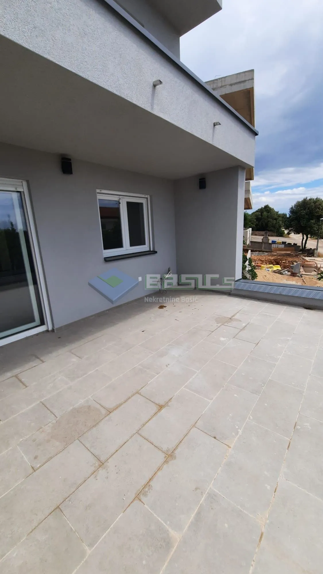 otok pag - mandre, 3soban apartman + vrt + garaža, 99,51 m2 - slika 16