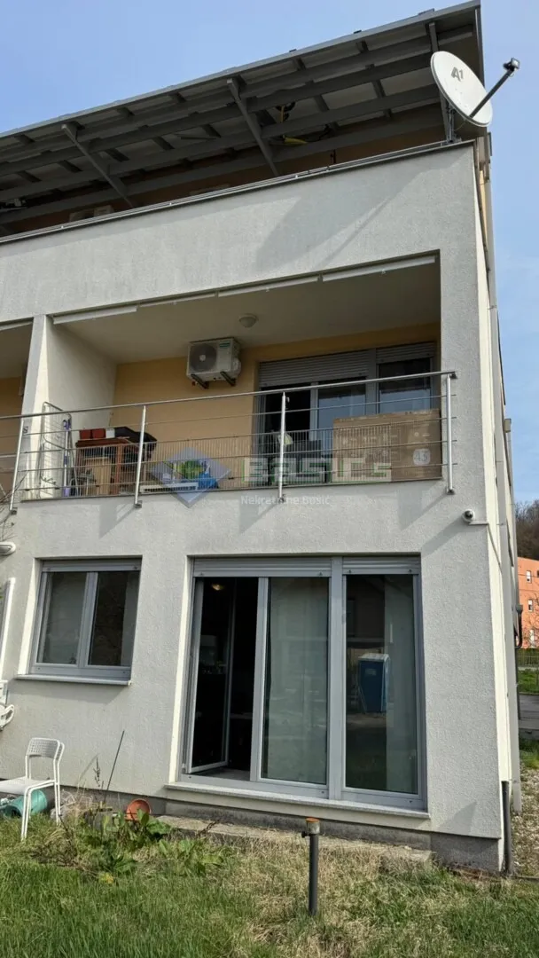 miroševec - trosobni stan s vrtom i dva parkirna mjesta - slika 13