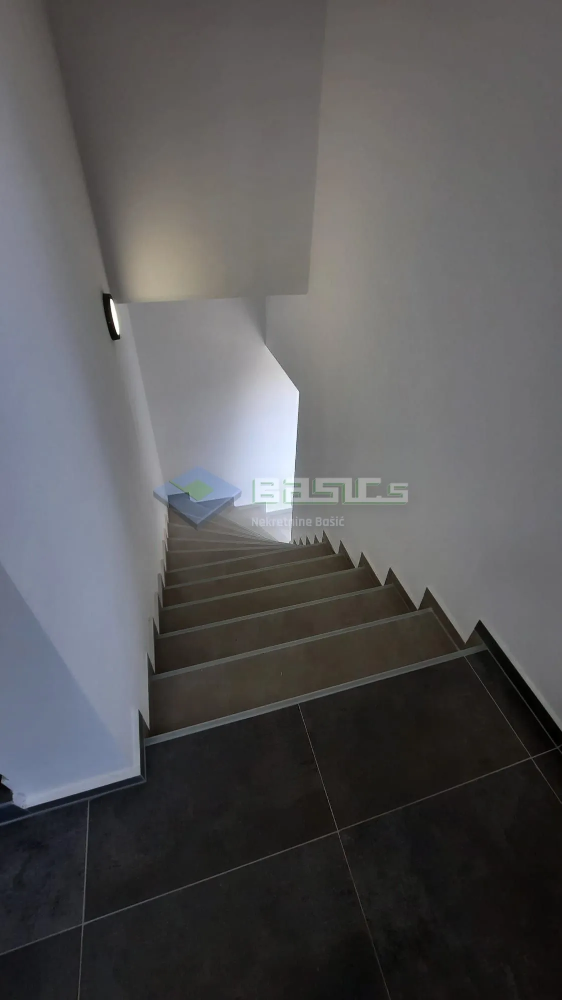 otok pag - mandre, 3soban apartman + vrt + garaža, 99,95 m2 - slika 6