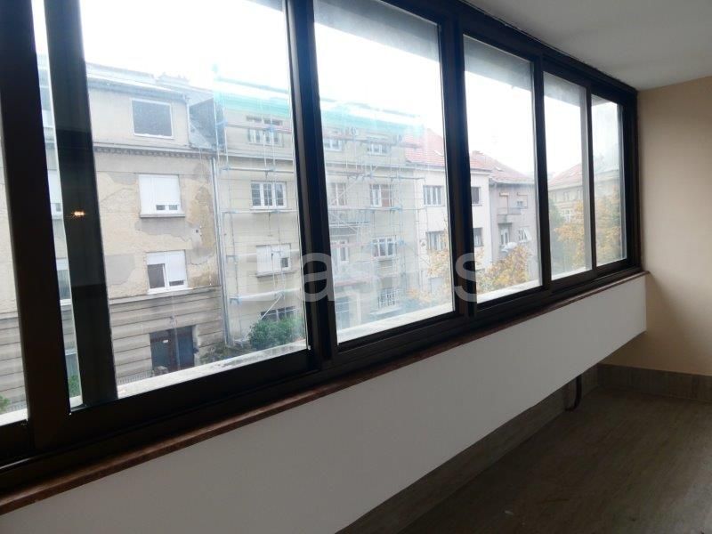 petrova -4soban, 130 m2, 1.kat, p.m. - slika 16