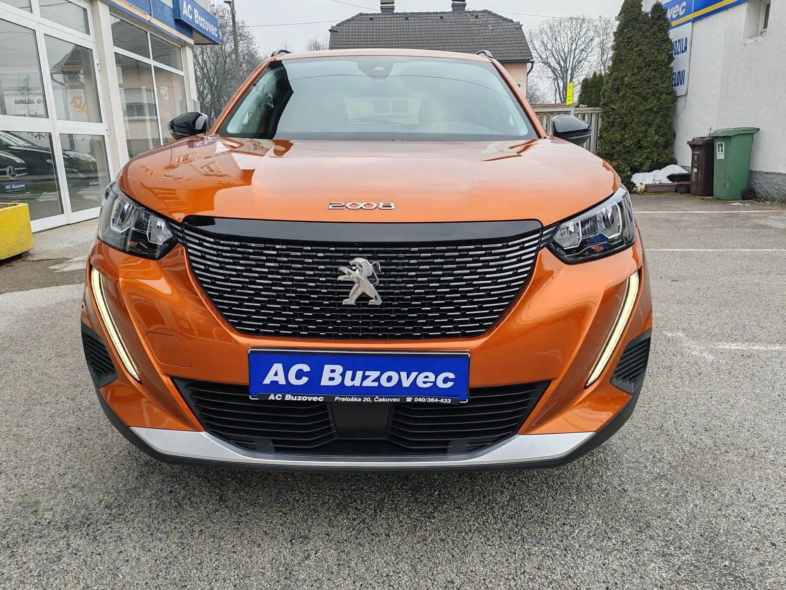 peugeot 2008 1,2 - slika 8