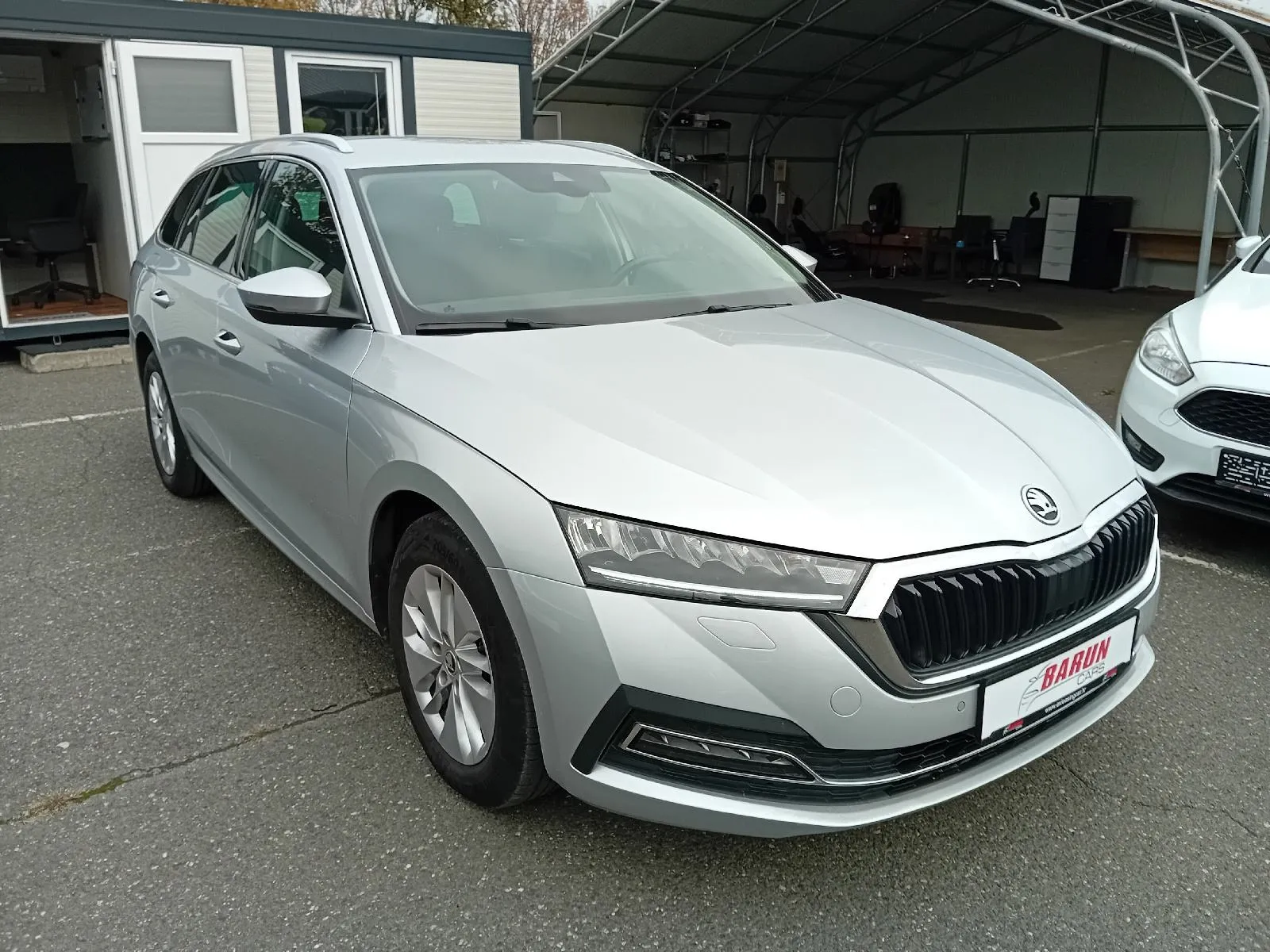 škoda octavia combi 2,0 tdi, ,do 2 godine jamstva,u sustavu pdv-a. - slika 11