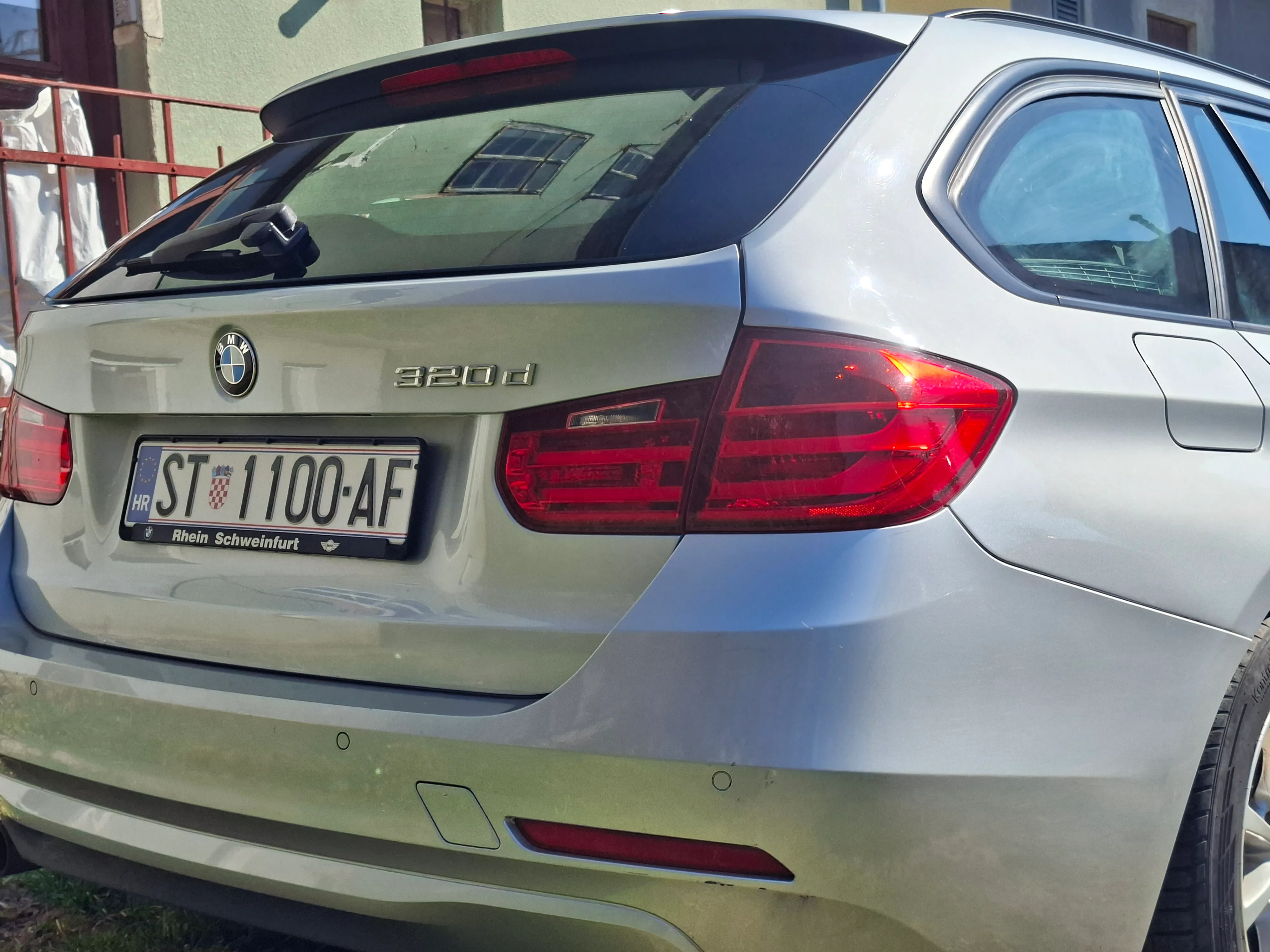 bmw 320d touring (f31) – savršen spoj elegancije i snage - slika 6