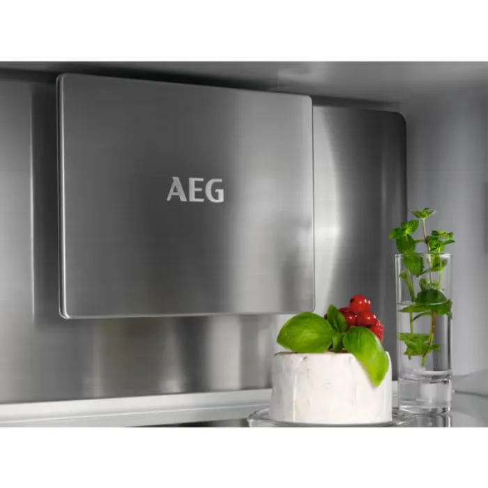 aeg tc9ms181ac 9000 multichill 0° / ugradbeni hladnjak sa zamrzivačem - slika 6