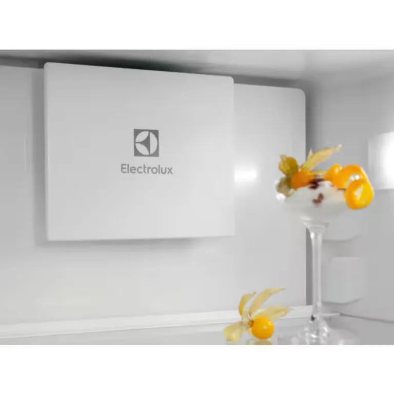 electrolux knp7md18s ugradbeni hladnjak sa zamrzivačem serije 700 177, - slika 4