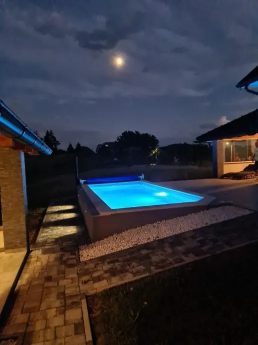 poliesterski bazen “santorini’’7,00x3,00x1,55 montaža opreme - slika 2