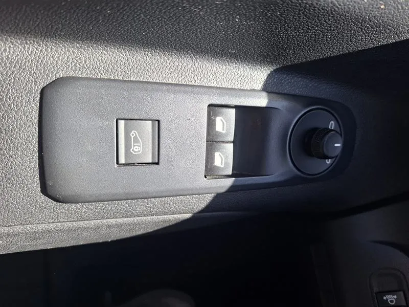 peugeot partner 1.5 hdi*102ks*hladnjača s agregatom*klima* - slika 13