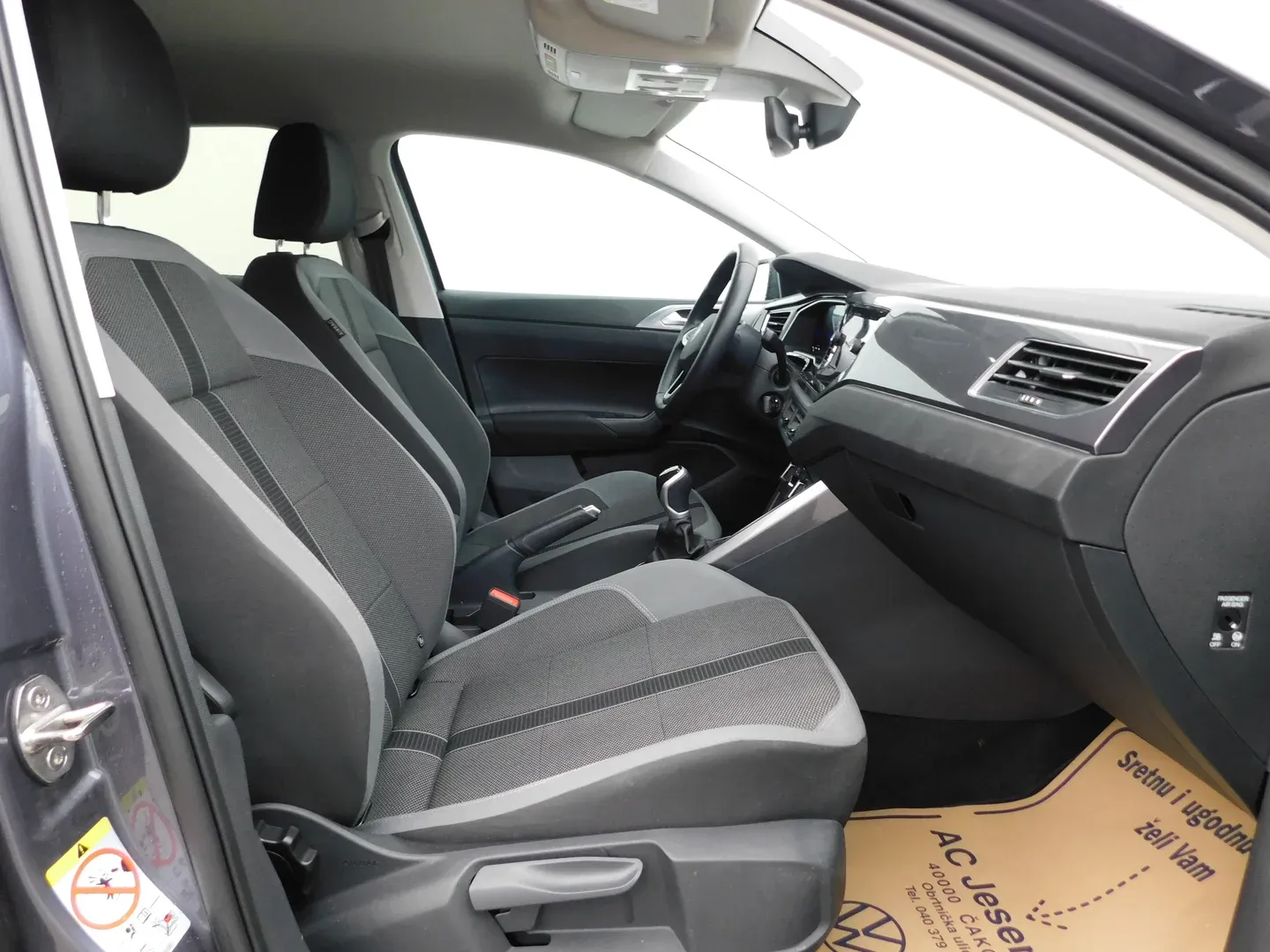 10819 volkswagen polo 1.0 tsi style - slika 11