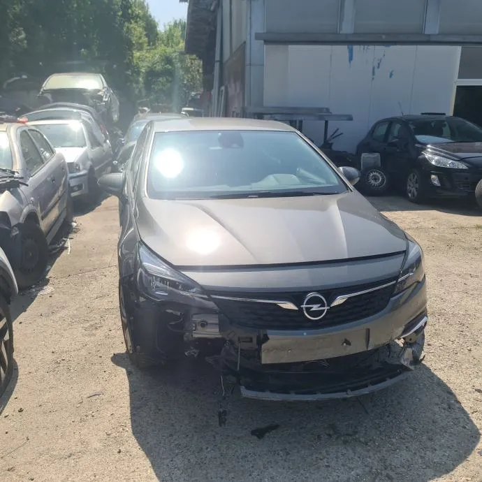 opel astra k 1,2 turbo - slika 3